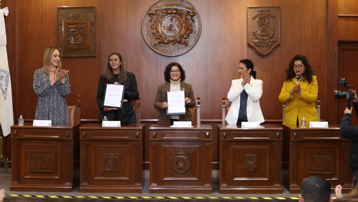 El acuerdo se dio a conocer luego de que  se registraron manifestaciones del personal administrativo, quienes exigían incremento salarial. Especial