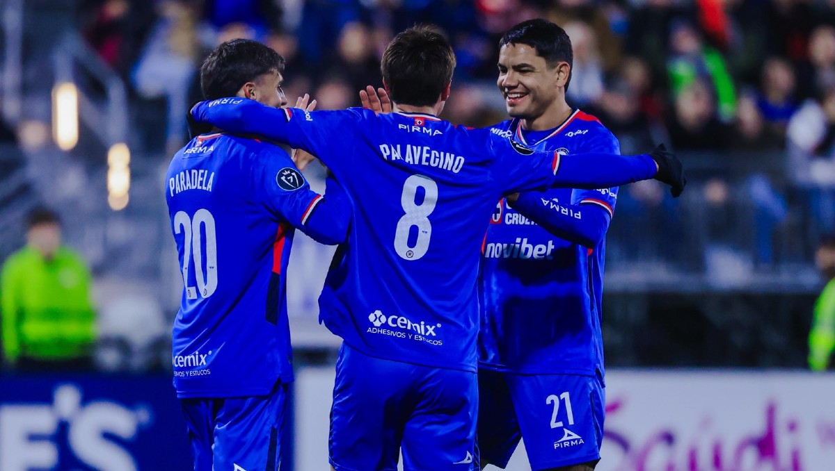Cruz Azul acaricia la siguiente ronda de la Concacaf Champions Cup al vencer a Vancouver