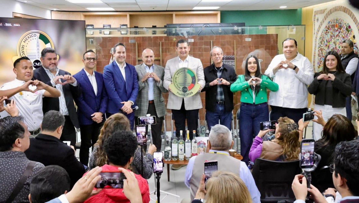 Con identidad, mezcal poblano se posiciona a nivel internacional | Especial