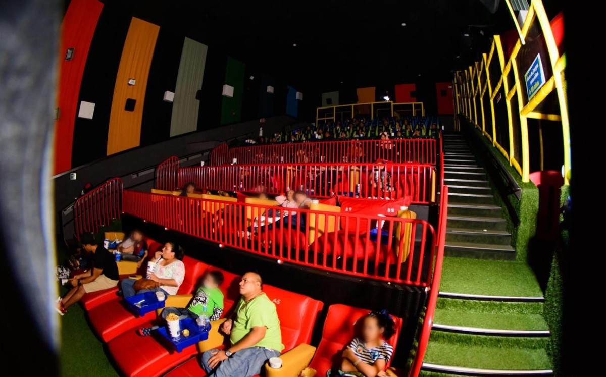 Mujer altruista llevará a niños con cáncer y de colonias populares de Tampico al cine. | Cortesía