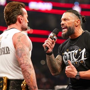 Roman Reigns y CM Punk estelarizarán WrestleMania 42 en la lucha por el Campeonato Mundial de WWE
