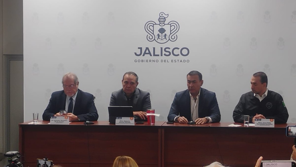 Salvador Zamora acudió a la rueda de prensa de seguridad luego de los hechos en Tequila (Sergio Ortiz)