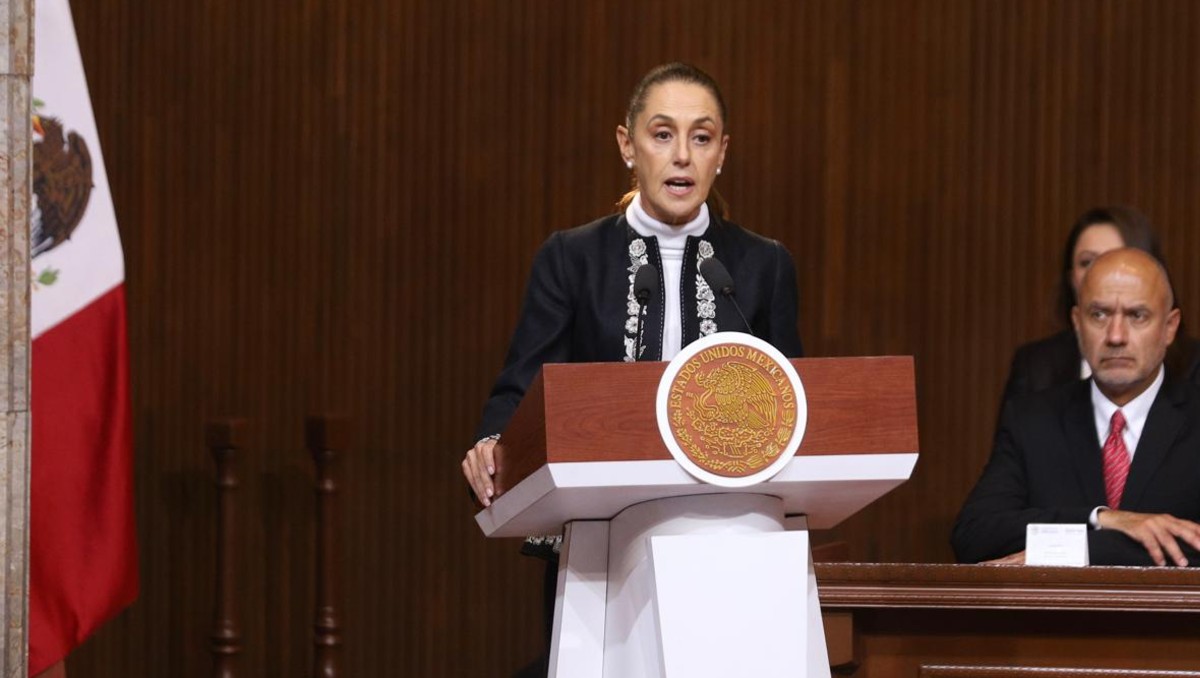 Sheinbaum durante el 109 aniversario de la promulgación de la Constitución mexicana. | Foto: Jorge Carballo