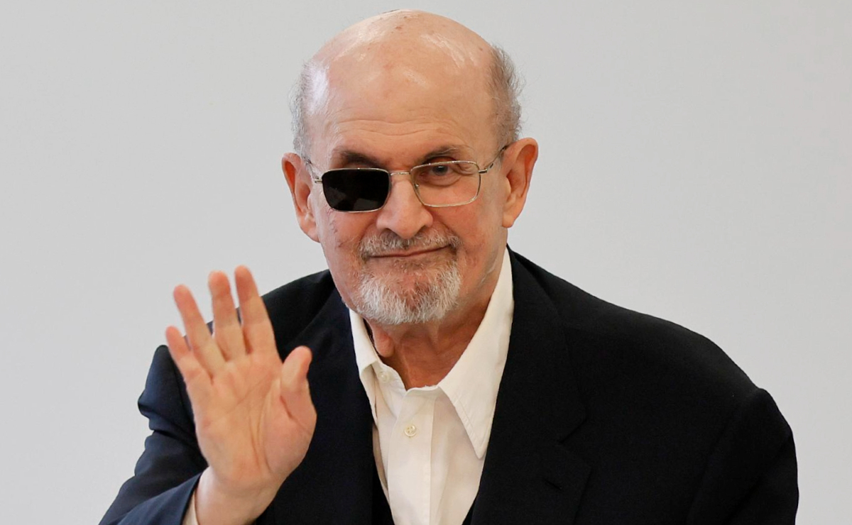 El escritor Salman Rushdie, autor de ‘Los versos satánicos’. (EFE)