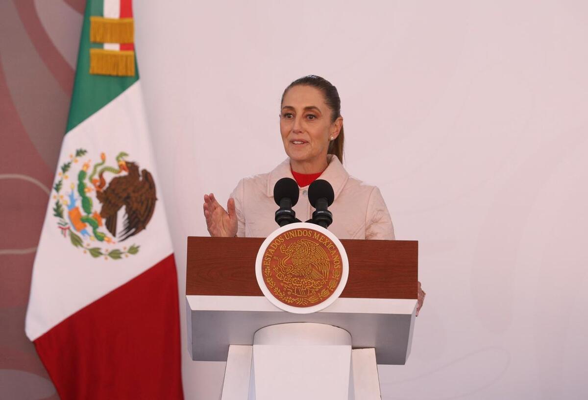 La presidenta Claudia Sheinbaum en la conferencia matutina del viernes 6 de febrero. | Foto: Jorge Carballo
