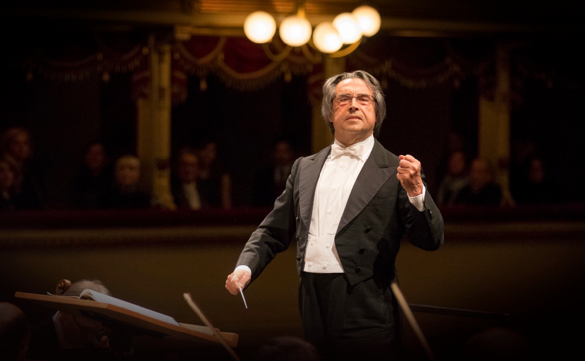 Necesitamos tanto a Verdi: entrevista con el director de orquesta Riccardo Muti