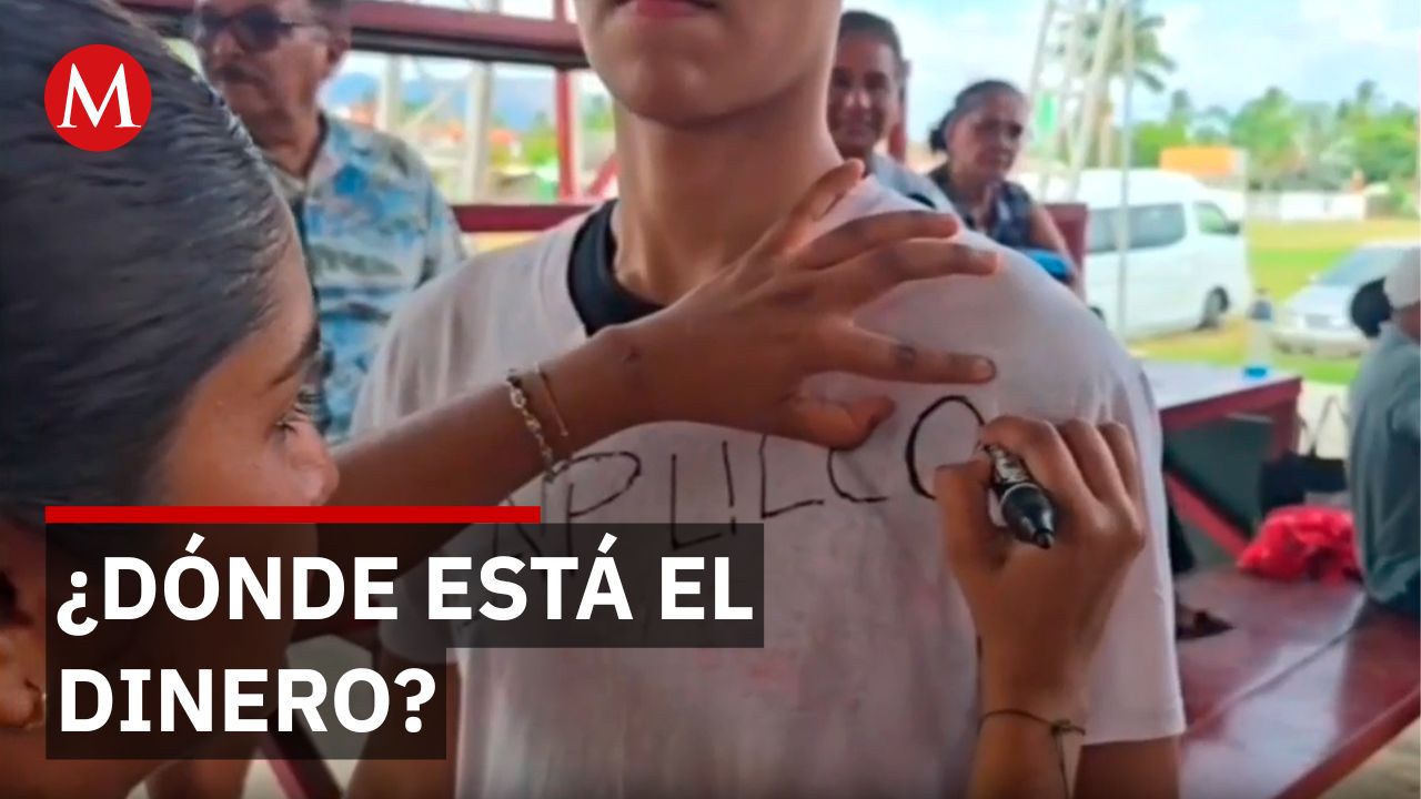 Acapulco abandona a sus atletas: Compiten con uniformes marcados con plumón