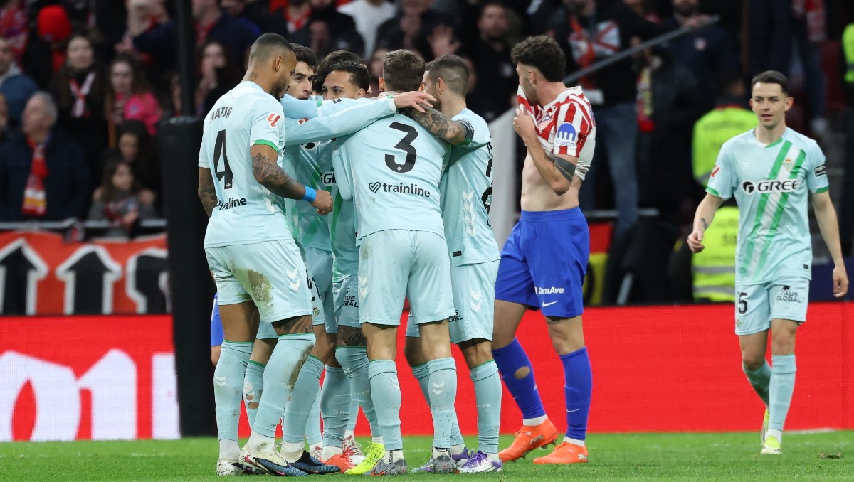 Álvaro FIdalgo fue titular en la victoria del Real Betis sobre Atlético de Madrid (AFP)