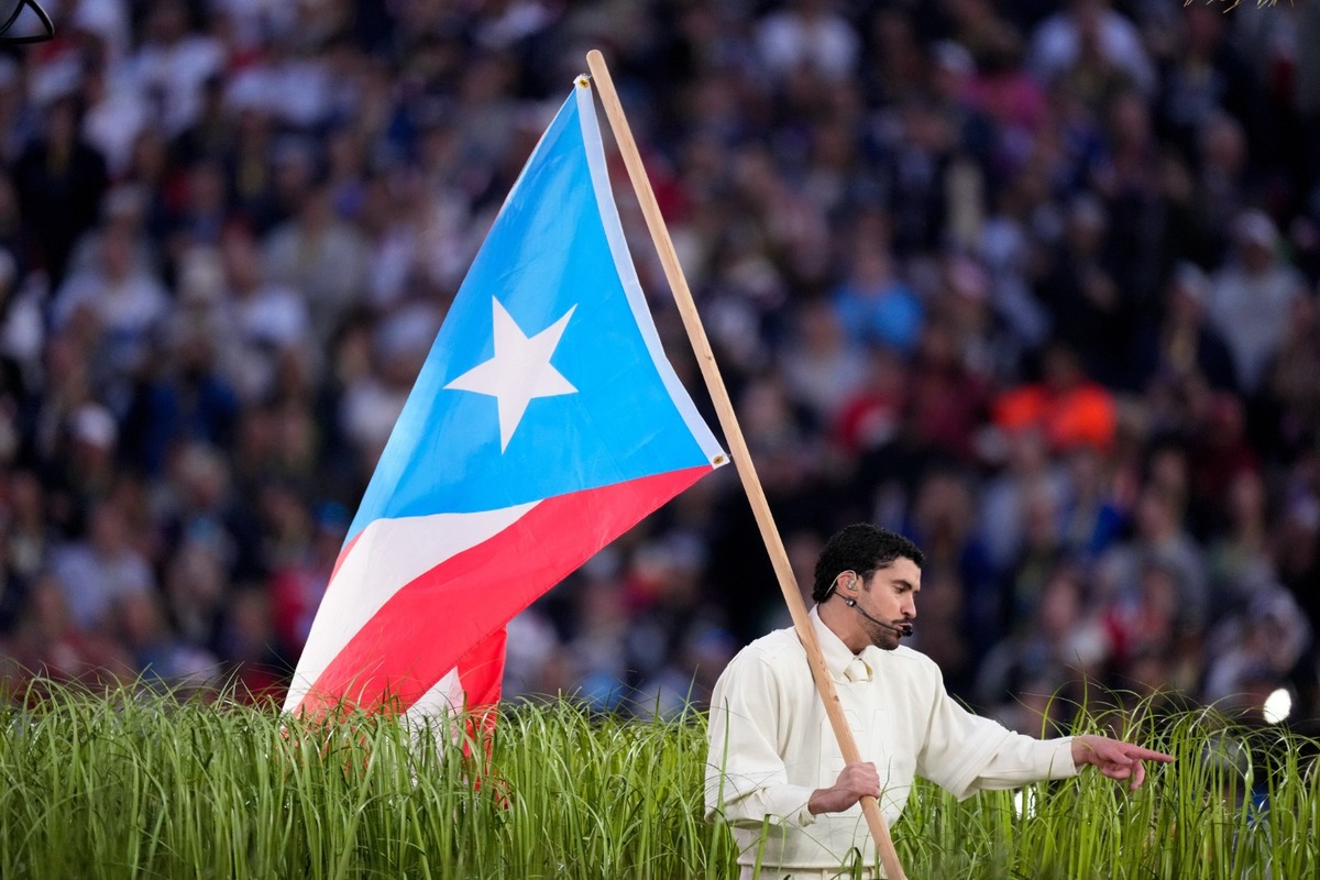 ¿Cómo reportaron los medios gringos el show de Medio Tiempo de Bad Bunny?