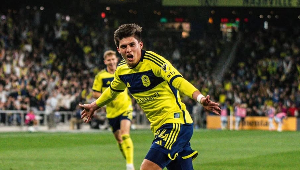 Chivas tiene todo cerrado para fichar a Jonathan Pérez