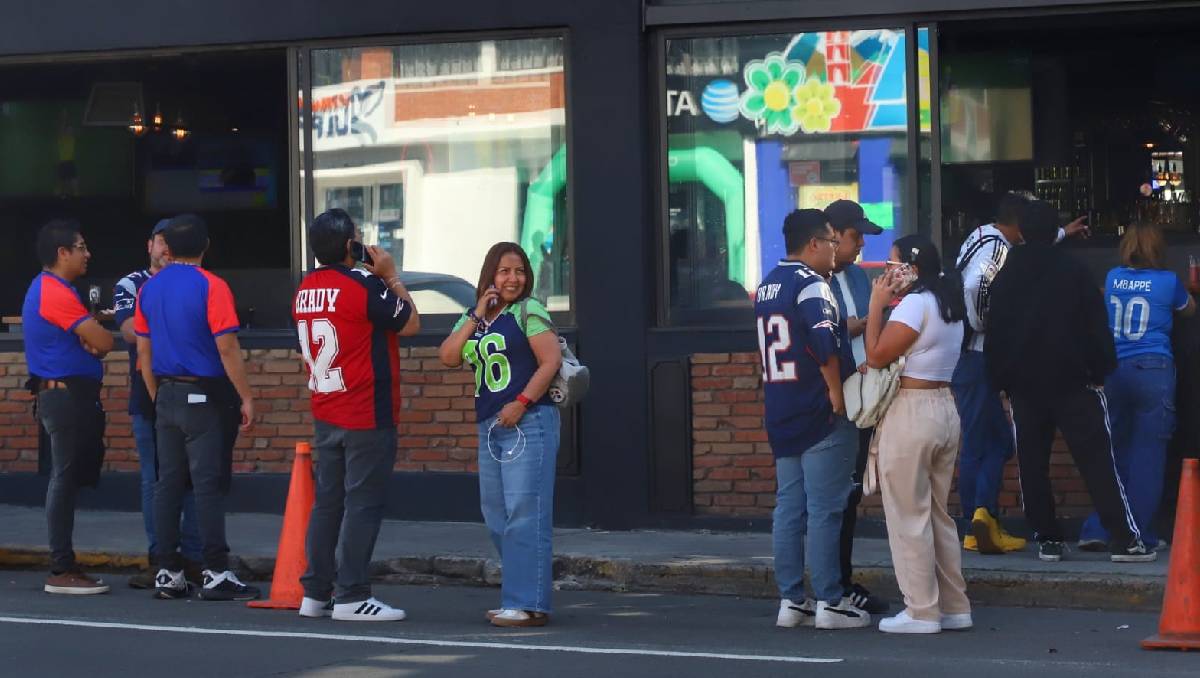 Decenas de personas fueron evacuadas en Puebla tras la alerta sísmica | Melanie Torres