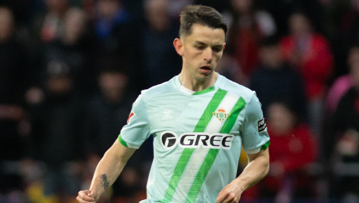 Pellegrini llena de elogios a Álvaro Fidalgo tras victoria del Betis: "Nos da buena técnica"