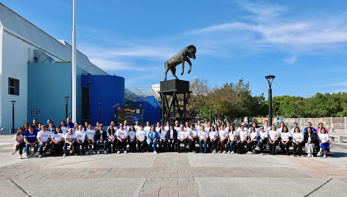 Alumnos que participaron en el el Encuentro Nacional de Líderes con Sentido Humano en campus Queretaro. (cortesía)