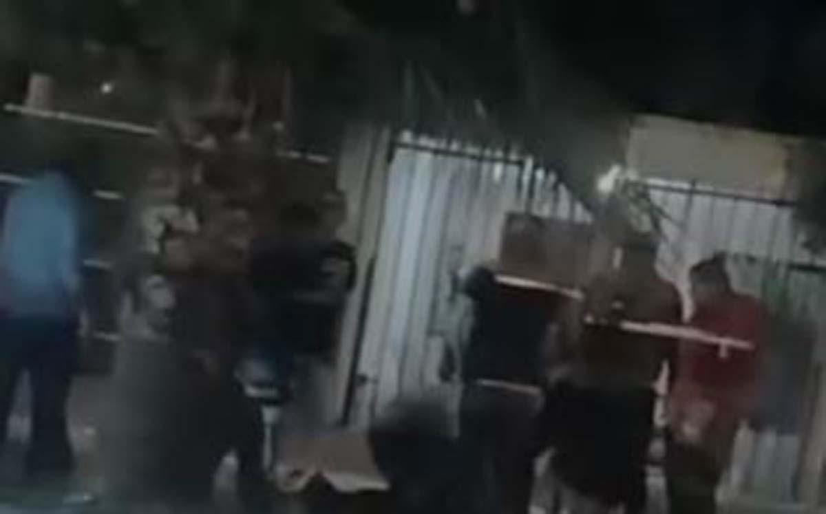 El joven fue llevado de urgencia al hospital. | Foto: Especial