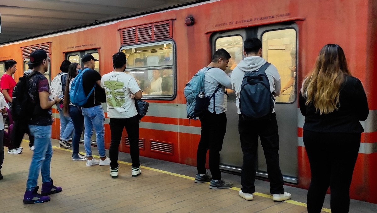 Tres estaciones de la línea 2 del metro cambiarán su horario de cierre | Especial Discover