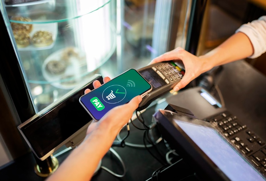 El efectivo pierde terreno: billeteras digitales ya superan 50% de adopción en México