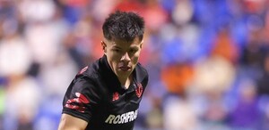 Pável Pérez pelea por un lugar en el cuadro titular del Toluca