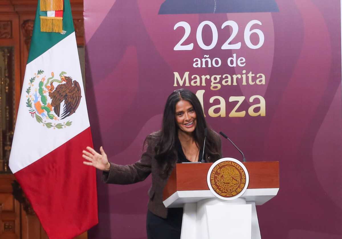 Salma Hayek agradece a Sheinbaum por nuevos incentivos para el cine: “Quizá lo que no teníamos era esta presidenta”