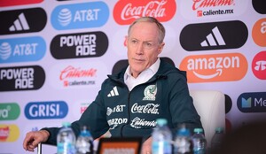 Ivar Sisniega sentencia que la exigencia mínima para el Mundial es llegar a Cuartos de Final.