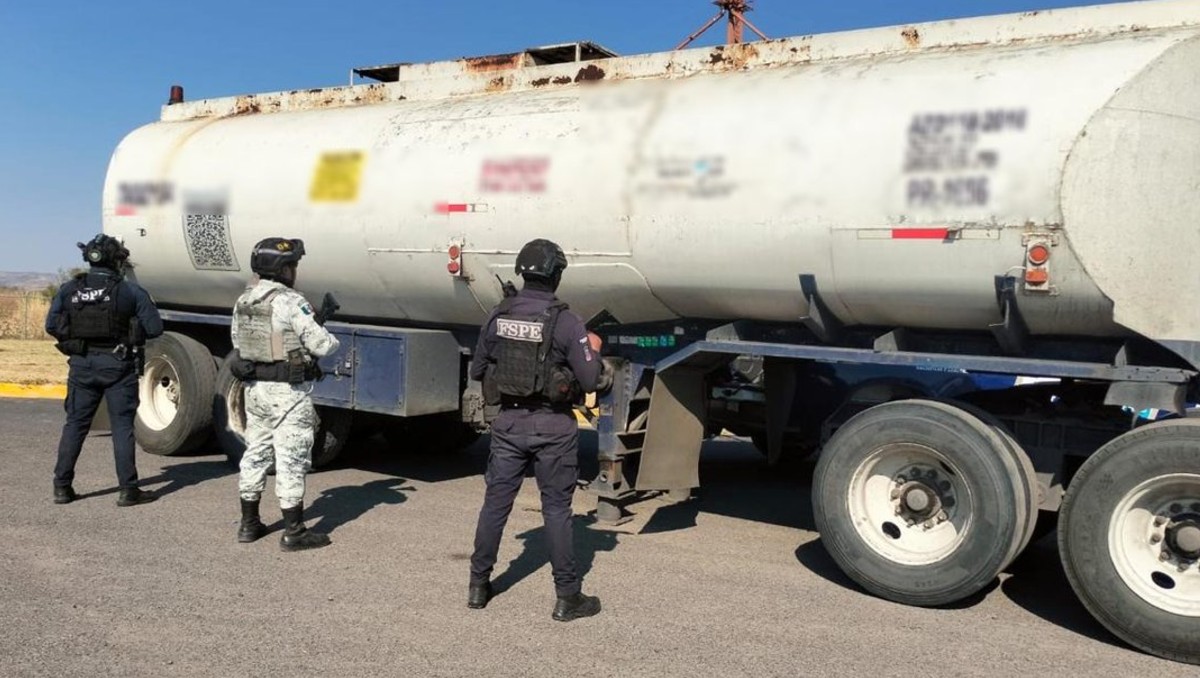 Huachicol en Guanajuato: aseguran más de 31 litros en Juventino Rosas | Especial