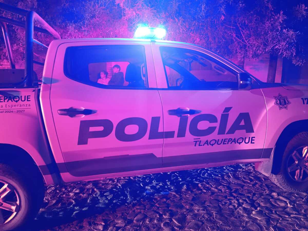 Autoridades acudieron para atender la situación. (Vicente Torres)