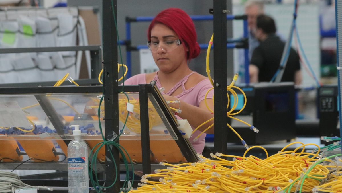 Las mujeres buscan aumentar sus ingresos | Leonel Rocha