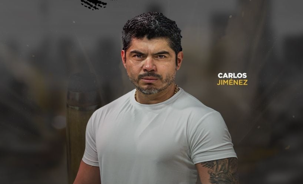 El periodista Carlos Jiménez denunció mediante redes sociales que fue amenazado por hombres encapuchados mediante un video.