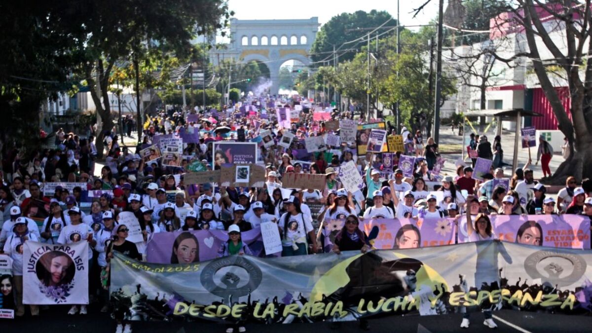 Calles cerradas marcha 8M Guadalajara 2026: Rutas y horarios (Fernando Carranza)