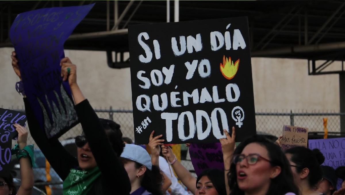Colectivas feministas y organizaciones civiles convocan la marcha 8M en León este 8 de marzo.