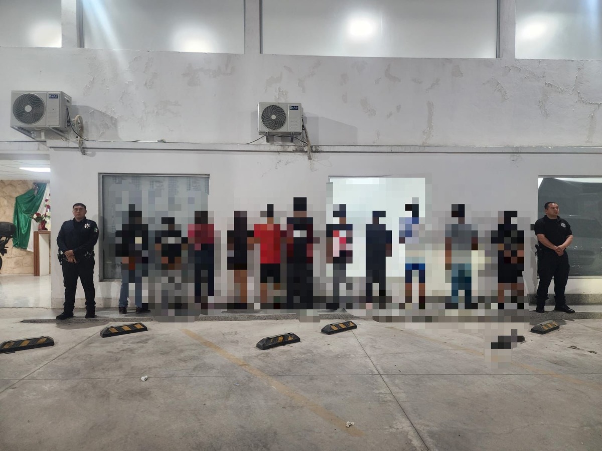 Jóvenes detenidos. | Especial