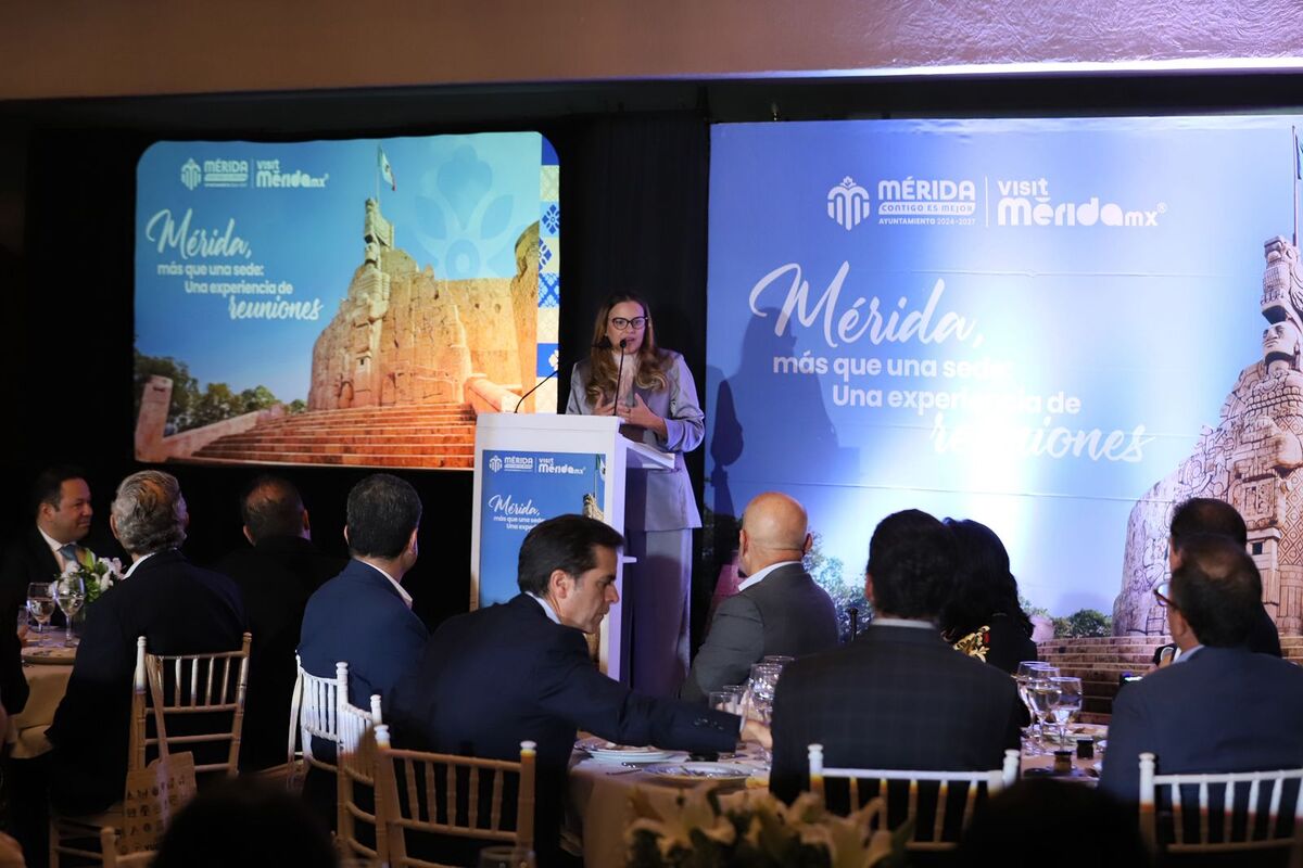 En materia de conectividad, destacó que Mérida mantiene una intensa relación aérea con la capital del país. | Foto: Octavio Hoyos