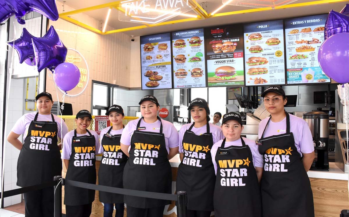 Carl’s JR celebra el MVP Stars Girls en Gómez Palacio. | Foto: Roberto Amaya