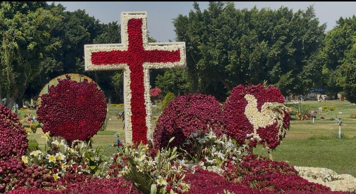 Cuando enterraron a El Mencho se escuchó música banda en el panteón (Jorge Martínez).
