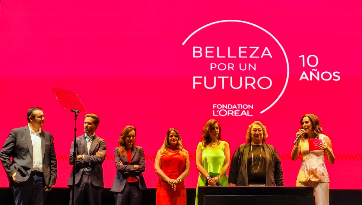 El programa tiene como objetivo duplicar el número de graduadas a 10 mil mujeres. Foto: Especial