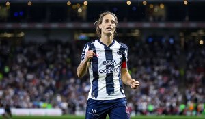 Sergio Canales no entrenó al parejo del grupo, por lo que se encuentra en duda para el partido de Monterrey ante Cruz Azul de la Copa de Campeones de Concacaf.