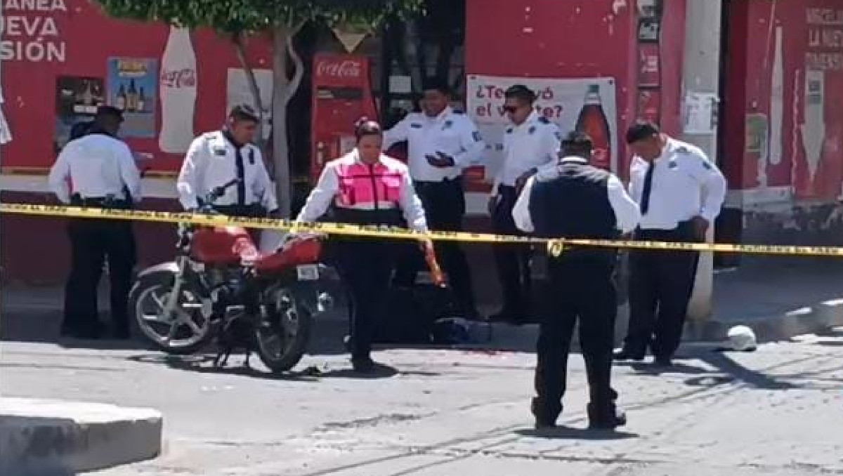 Motociclista pierde la pierna al ser impactado por tractocamión en Tehuacán | Especial