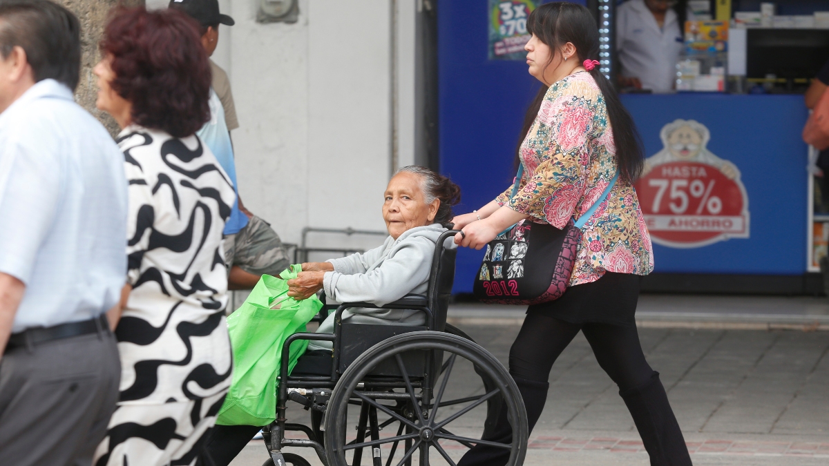 La vulnerabilidad económica en la mayoría de las ocasiones se suma al agotamiento físico de las cuidadoras (Foto: Fernando Carranza)