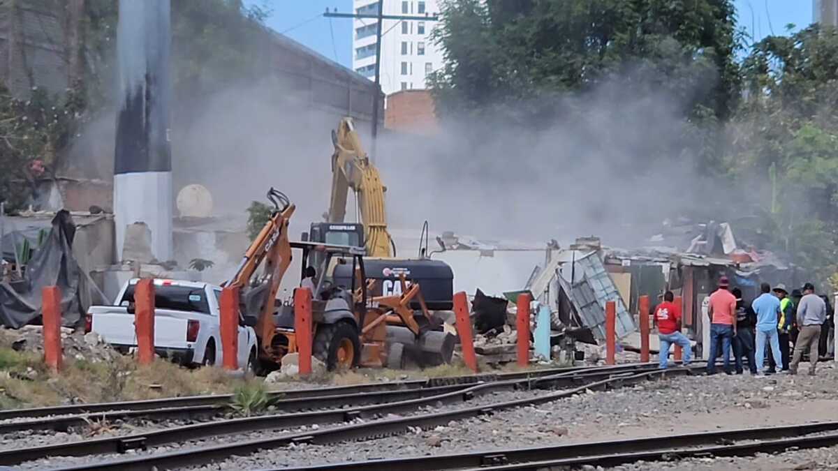 Demolición de casas en Pueblo Quieto. (Juan Carlos Munguía)