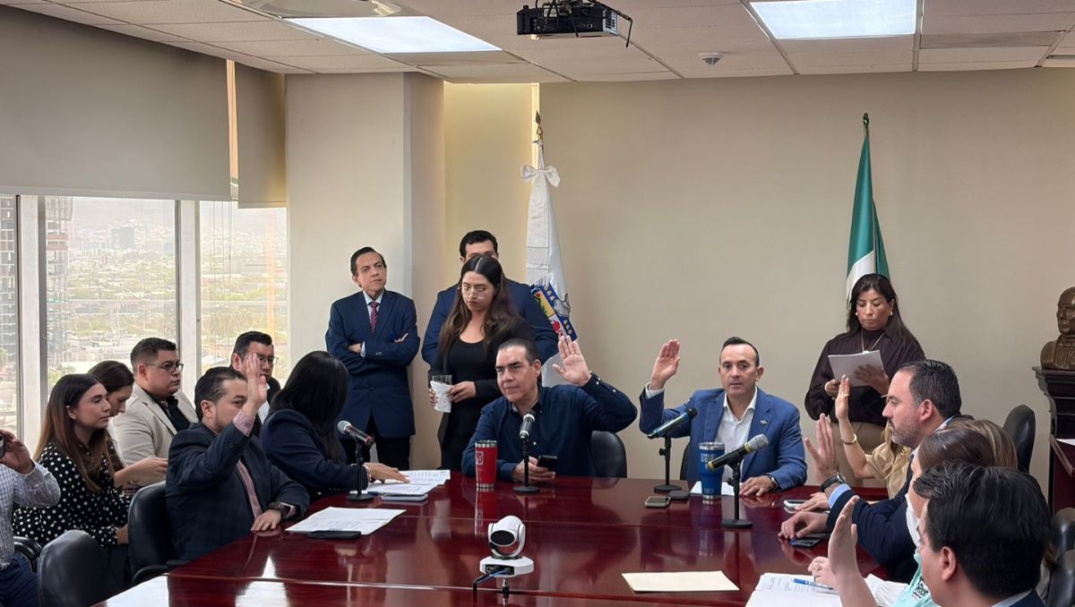 Los diputados se avalaron dos semanas de descanso durante Semana Santa | Kevin Recio