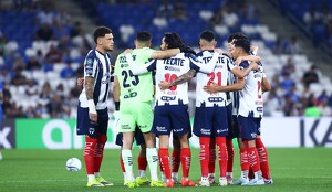Rayados, con la ilusión de remontar la serie ante Cruz Azul en la Concachampions.