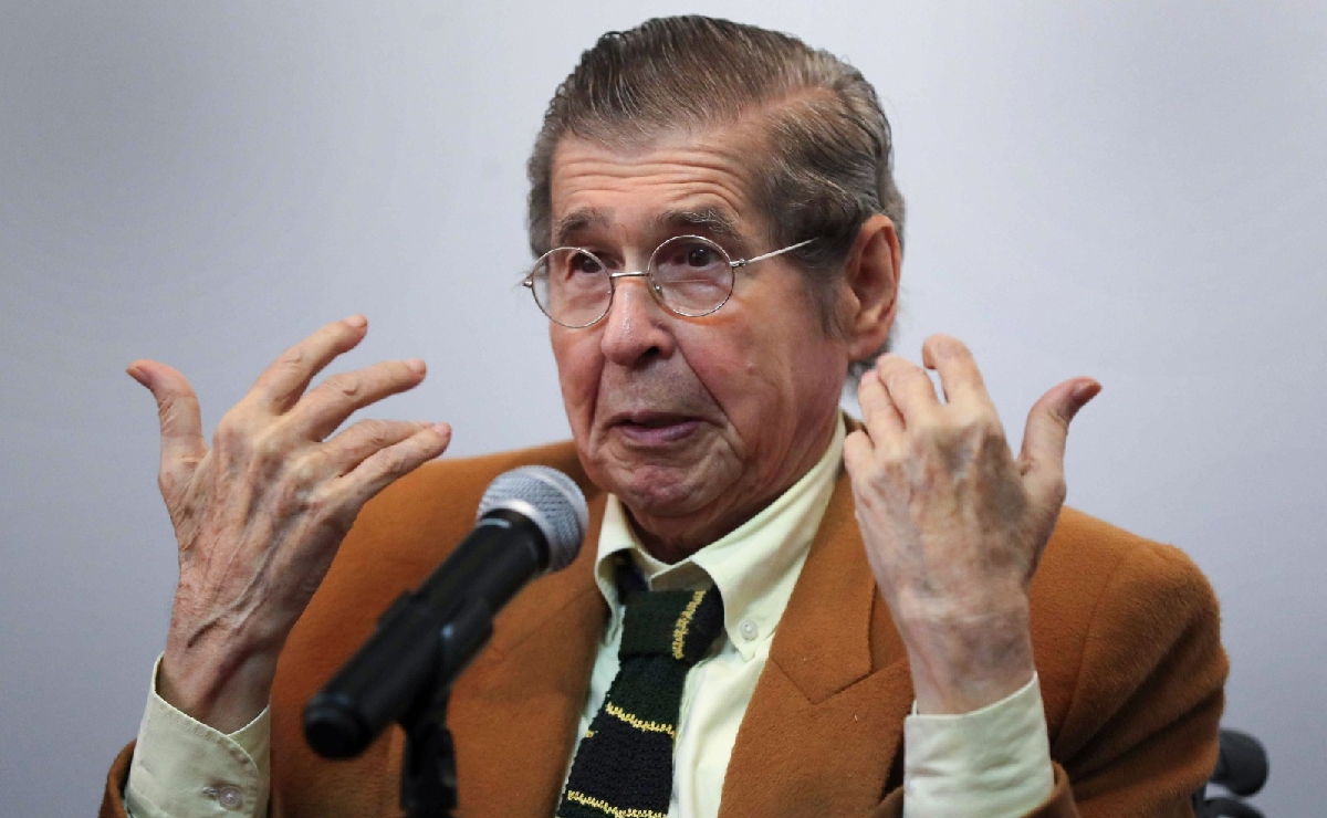 Alfredo Bryce Echenique, 1939-2026. (EFE/ Paolo Aguilar / ARCHIVO)