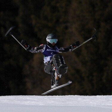 El mexicano Arly Velásquez ya no competirá en los Juegos Paralímpicos de Invierno por una fractura en la escápula izquierda durante su entrenamiento
