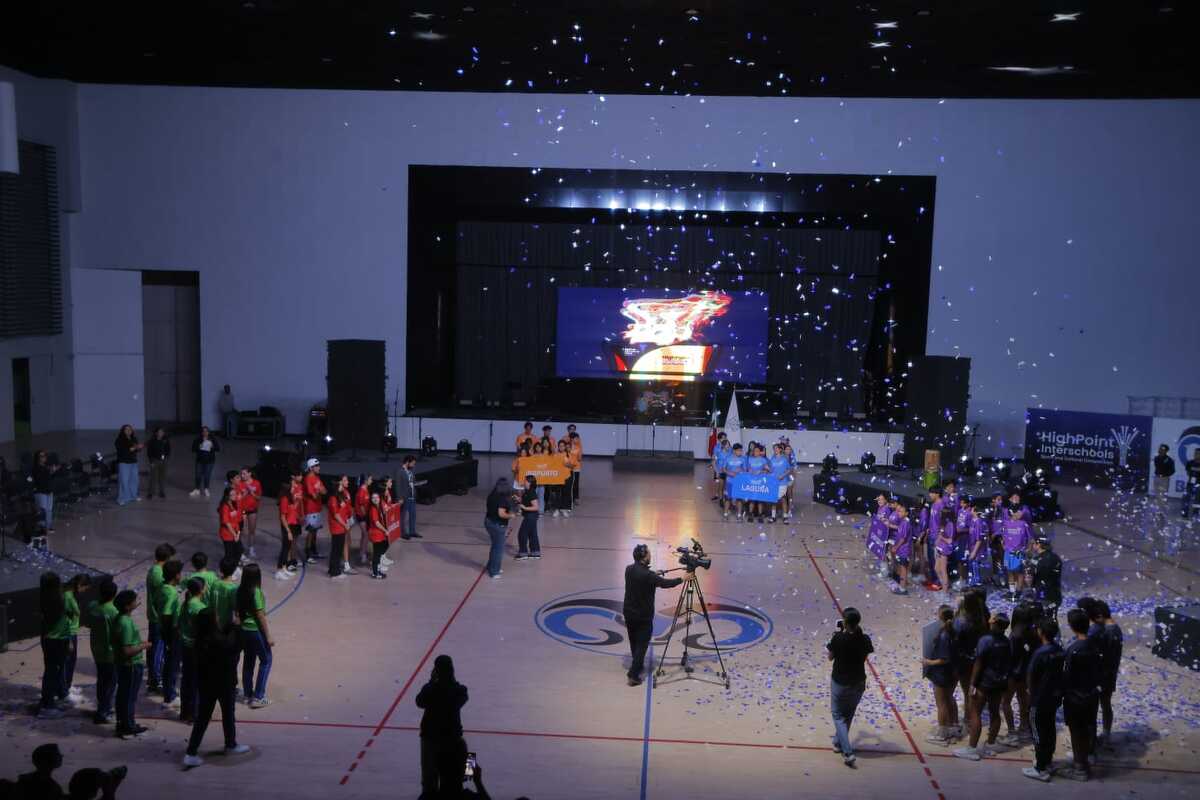 Más de 600 estudiantes de secundaria participan en competencias con delegaciones de seis ciudades del país durante 4 días de actividades.| Especial.