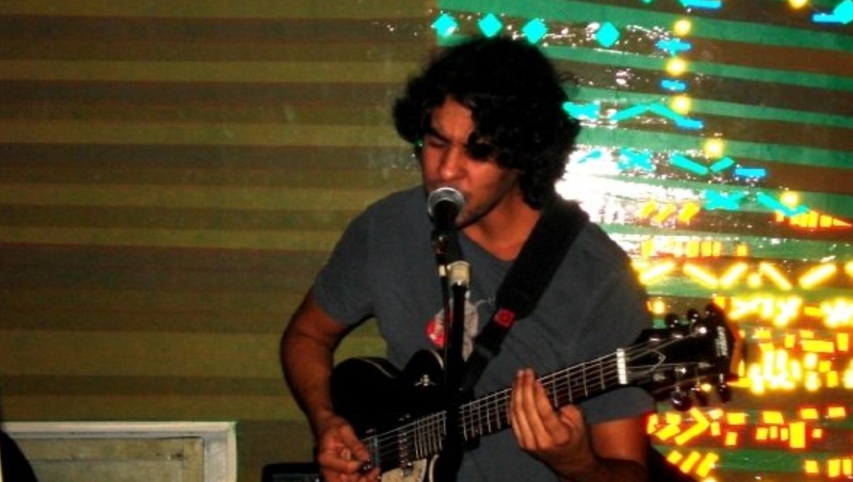 Ezequiel Serrano, voz de Danny Phantom, pide se le desvincule de su trabajo en doblaje | Especial