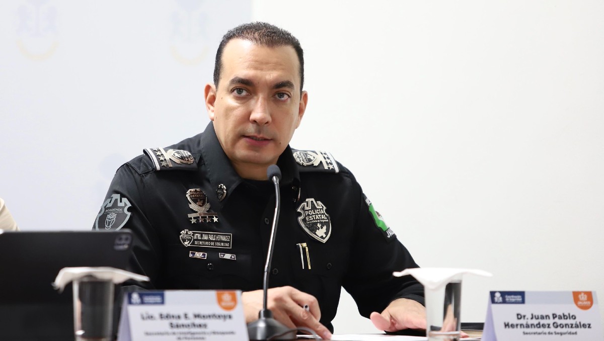 Juan Pablo Hernández confirmó que una oficial resultó en una ataque con explosivos en Jalisco (Cortesía)