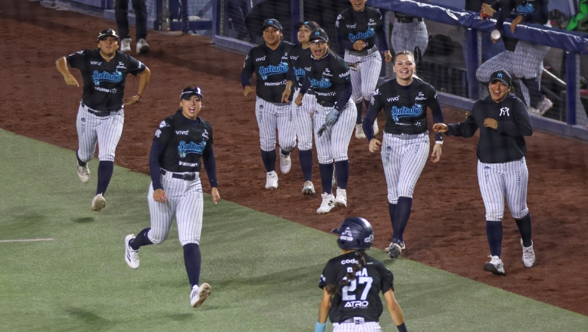 Sultanes Femenil buscará el pase a la Serie de la Reina 2026 ante El Águila Softbol (Roberto Alanís)