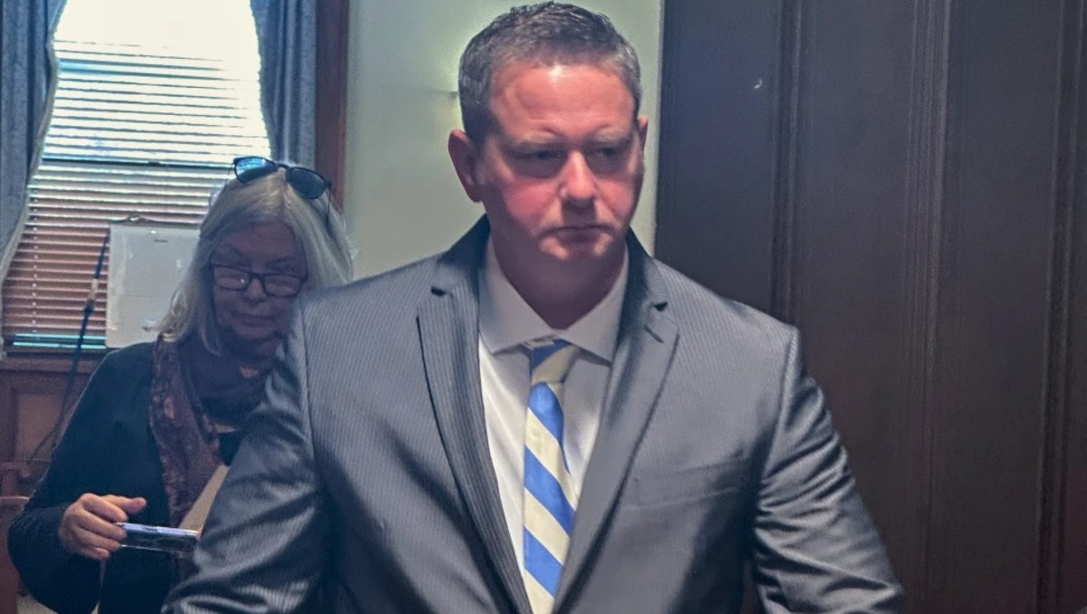 Ex agente de Nueva York culpable por muerte de niña durante persecución. | FOTO: AP