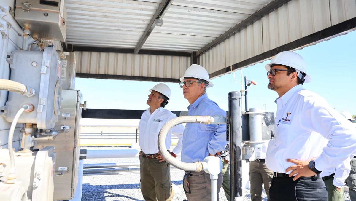 Autoridades de Cenagas y de Tamaulipas revisaron las instalaciones de Pemex en Reynosa.