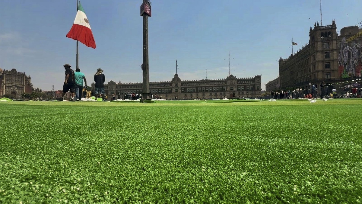 Clase de futbol en el Zócalo CdMx: cómo entrar gratis sin registro | CUARTOSCURO