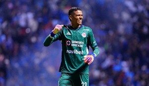 Kevin Mier regresa a la convocatoria con Cruz Azul